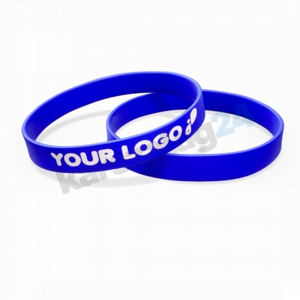 kék karkötő feliratozás